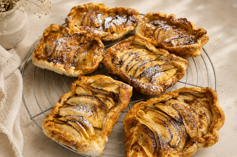 Air Fryer Apple Cinnamon Tarts